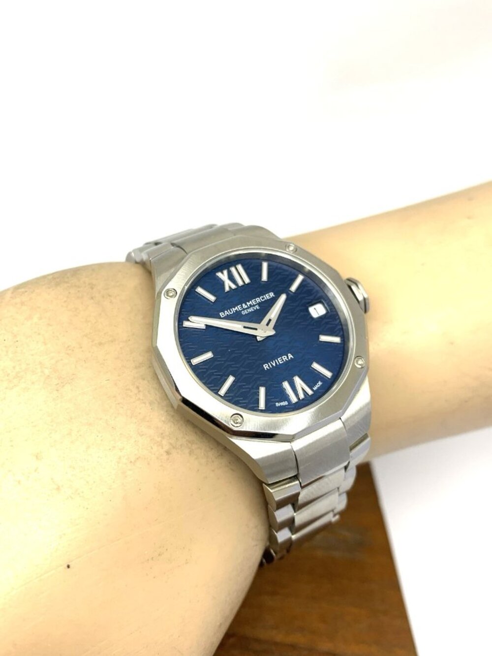 Baume & Mercier Women's Watch Riviera 10727 Swiss Quartz Blue Dial Steel 33mm - Picture 5 of 14